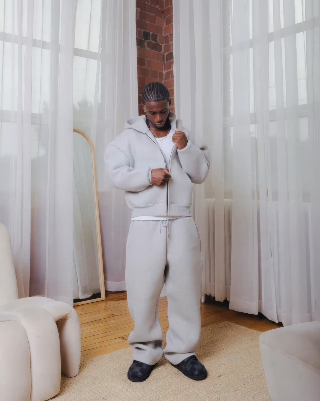 V2 Cloud Zip Hoodie In Concrete