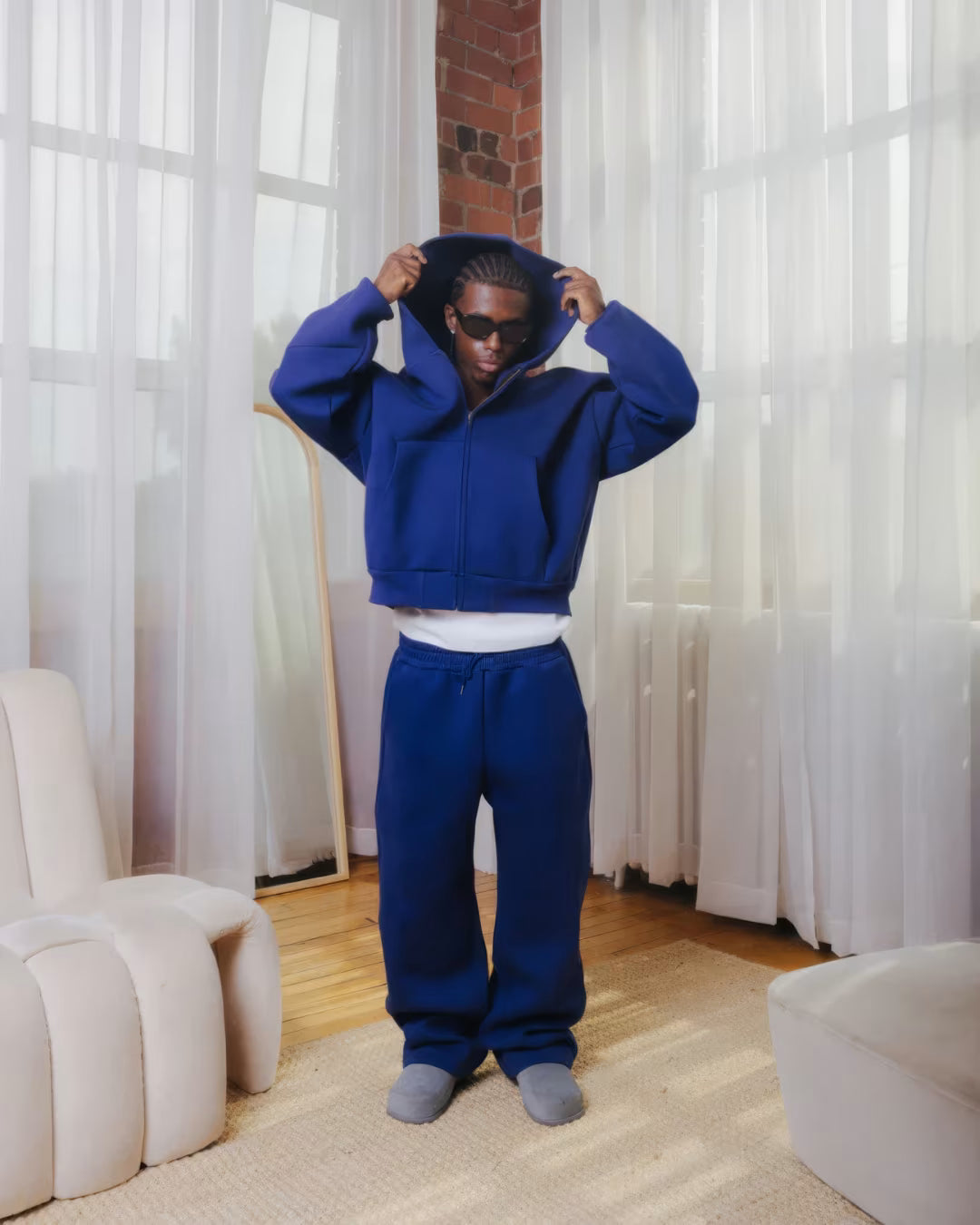 V2 Cloud Zip Hoodie In Navy